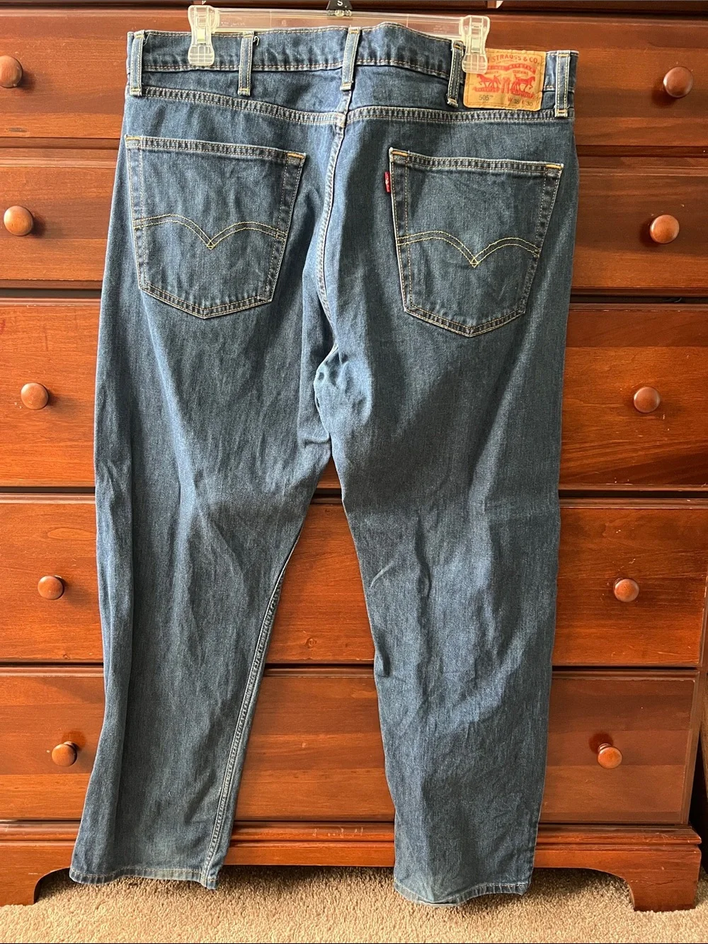 Levis relaxed fit